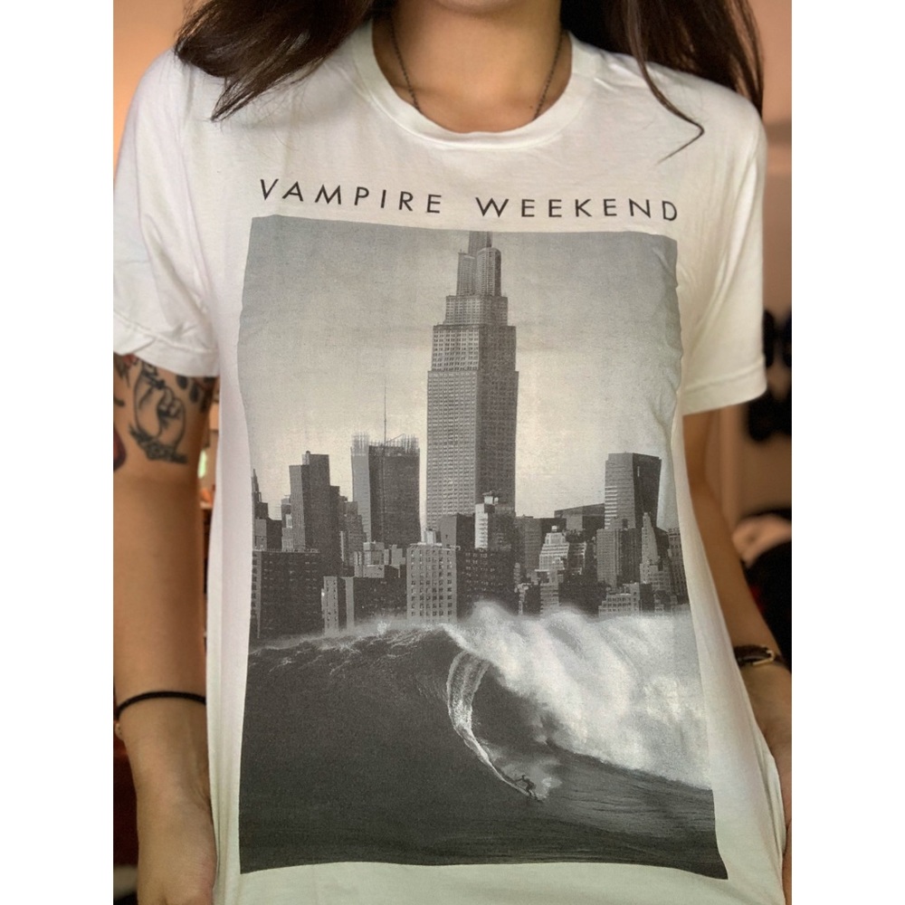 Vampire Weekend Fall 2013 tour T-shirt